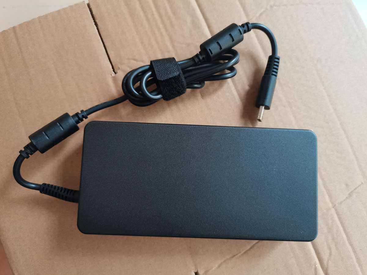 YENI OEM Chicony 20V 14A 280W  - Pc Gaming Xịn incelemesi ve fiyatı