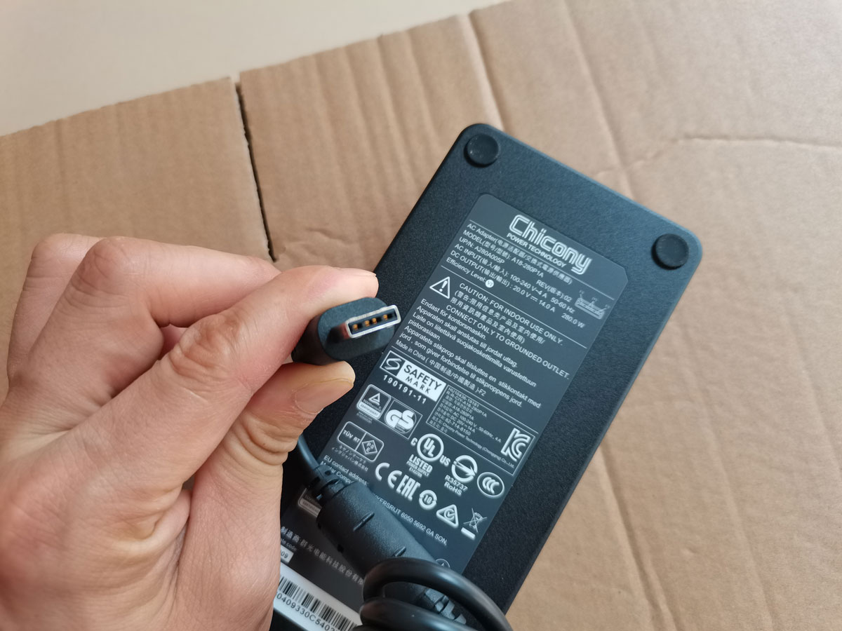 YENI OEM Chicony 20V 14A 280W  - Pc Gaming Xịn incelemesi ve fiyatı